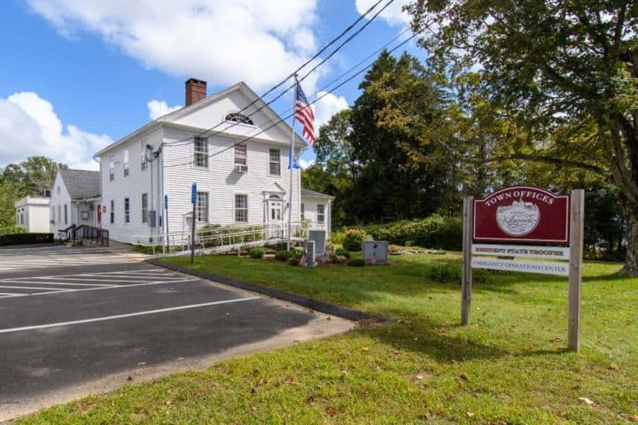Killingworth, CT Town Offices
