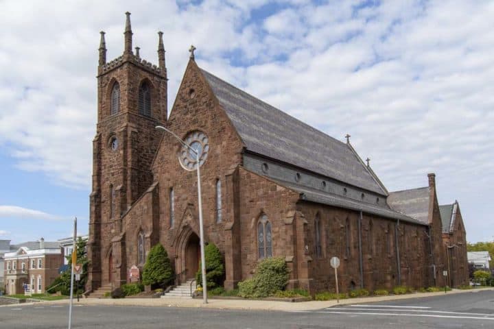 Meriden, CT St Andrew's Episcopal Church