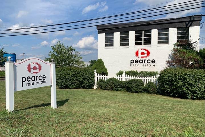 Pearce Real Estate Office and HQ in North Haven CT