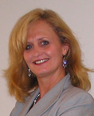 Lili Mastronardi, Pearce Real Estate Agent