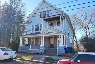 98 Leetes Island Road Guilford CT 06437